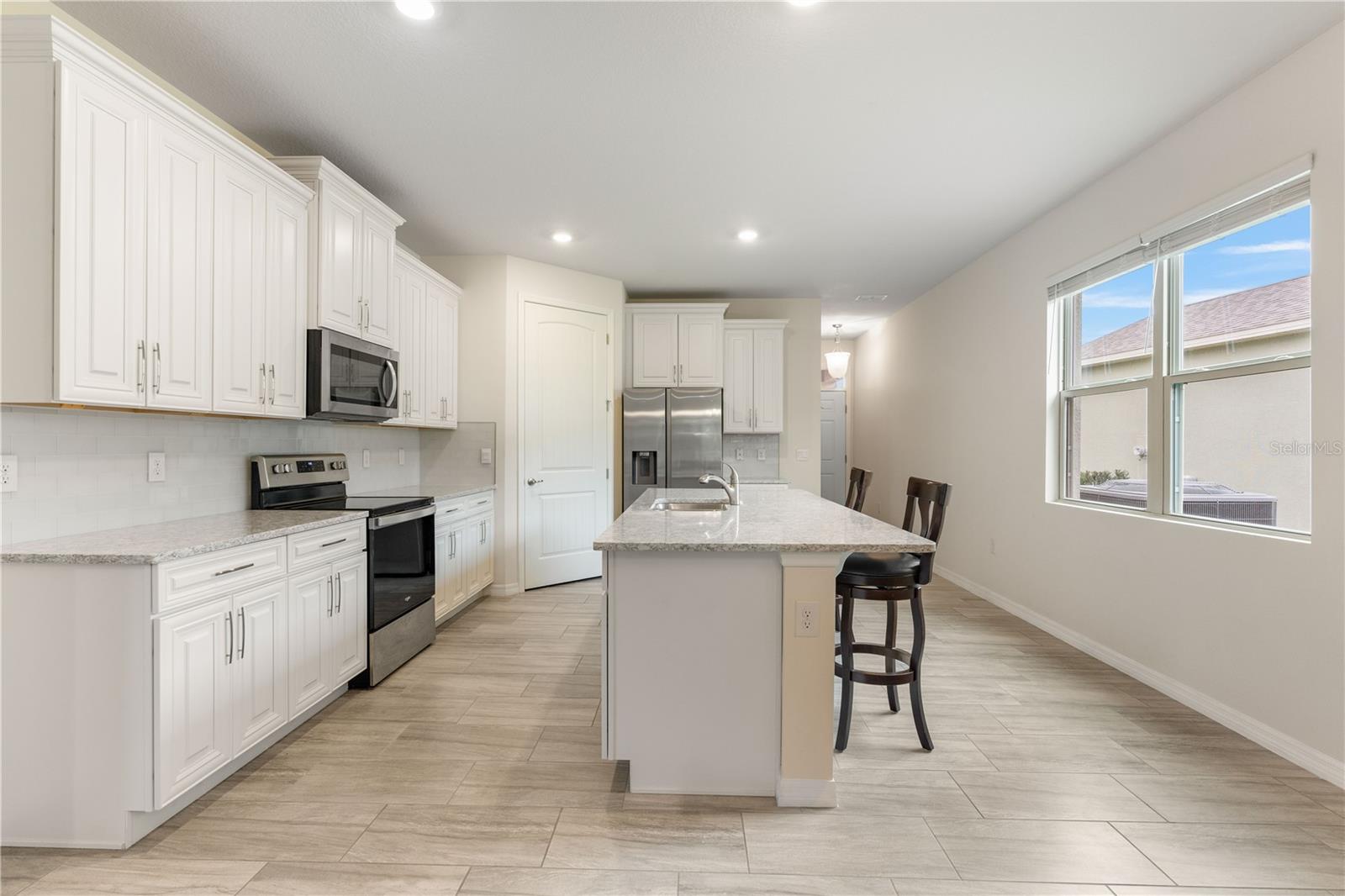 3412 YELLOWTOP LOOP