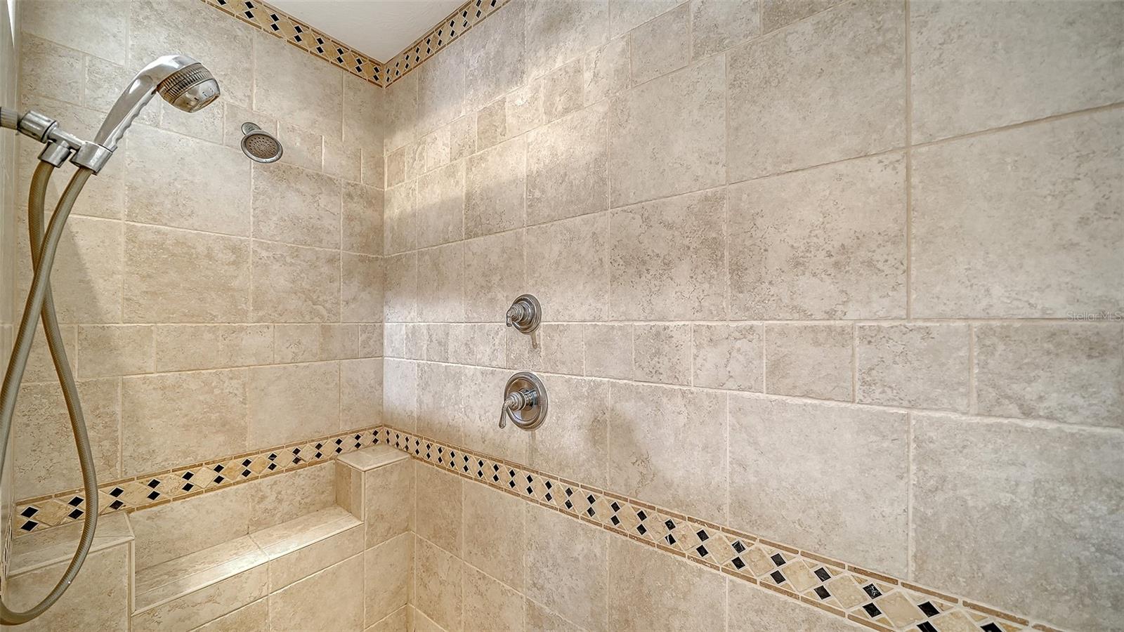 WESLO WILLOWS - Residential