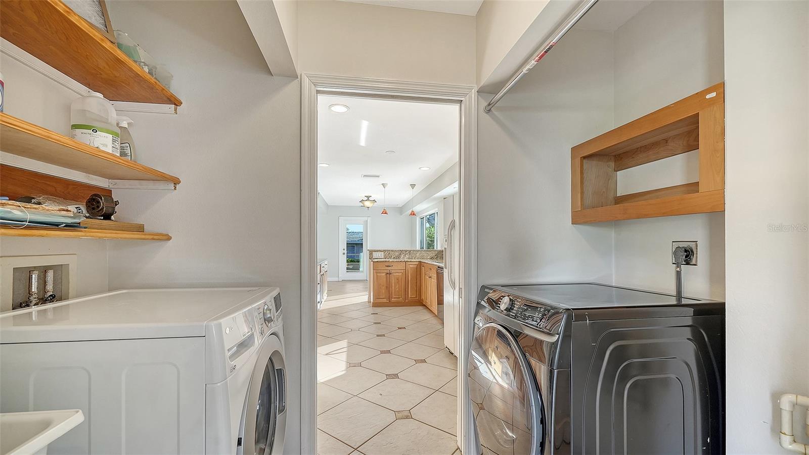 WESLO WILLOWS - Residential