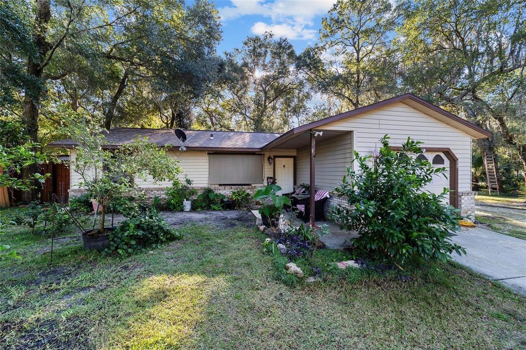 Real estate matching your search 82 Photo of 39 Juniper Pass Lane, Ocala, FL 34480 (MLS # OM712217)