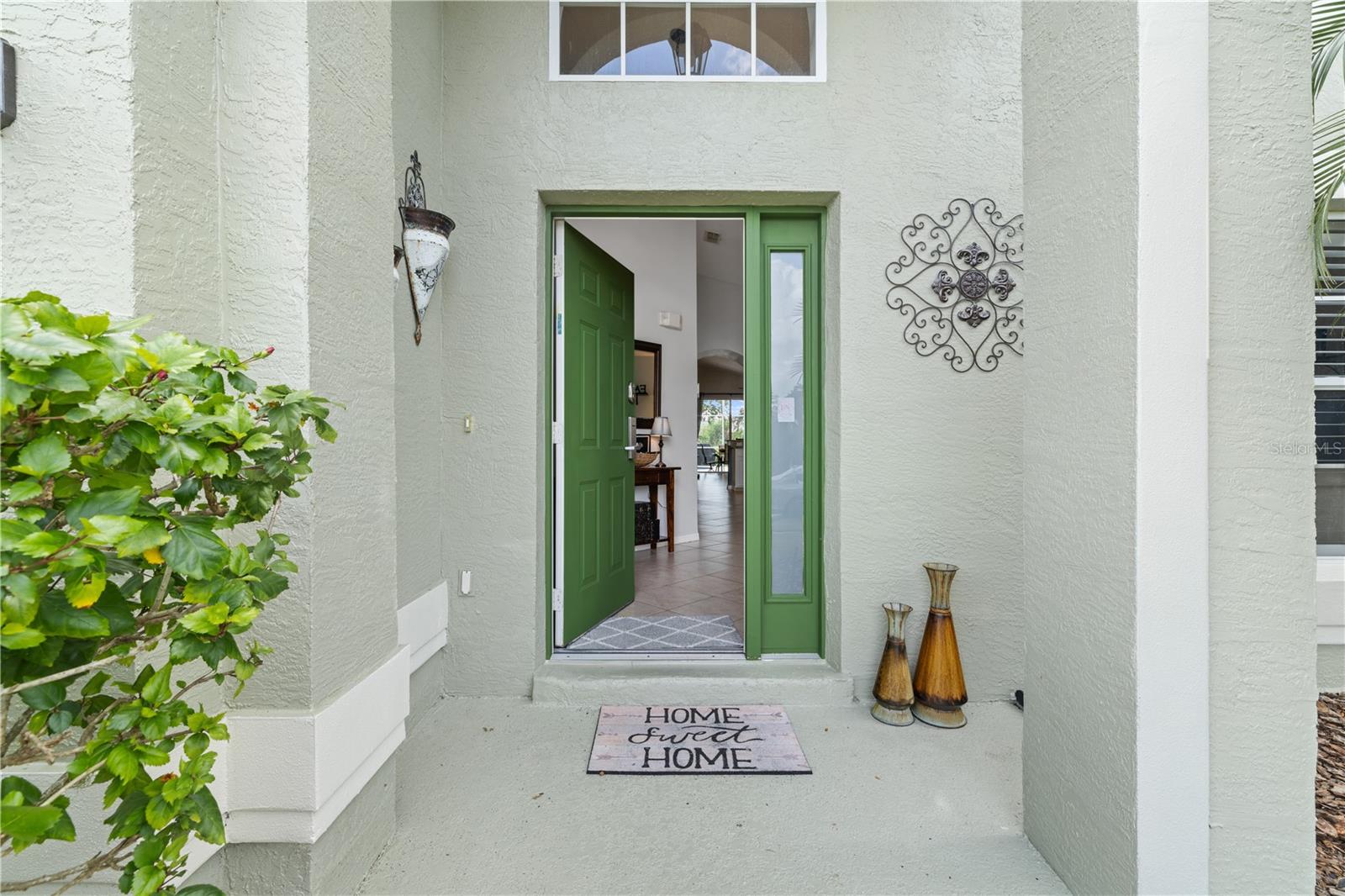422 TROON CIRCLE
