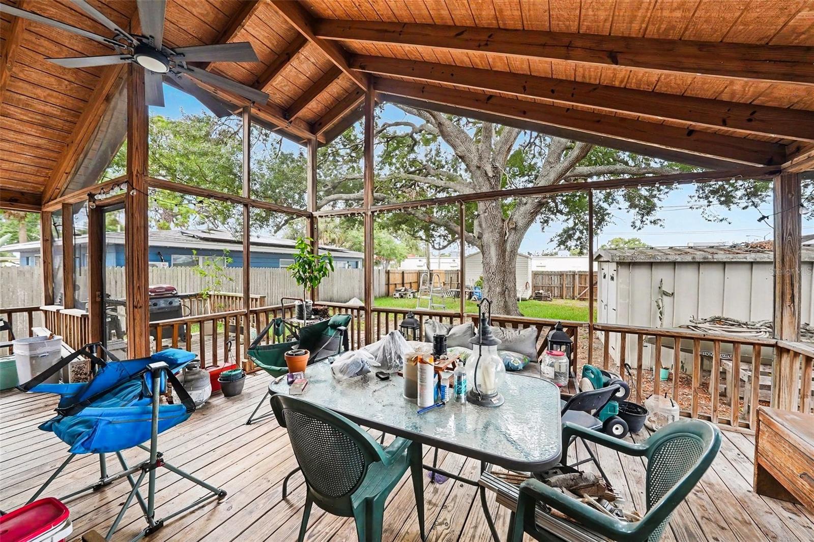 PINELLAS PARK - Residential