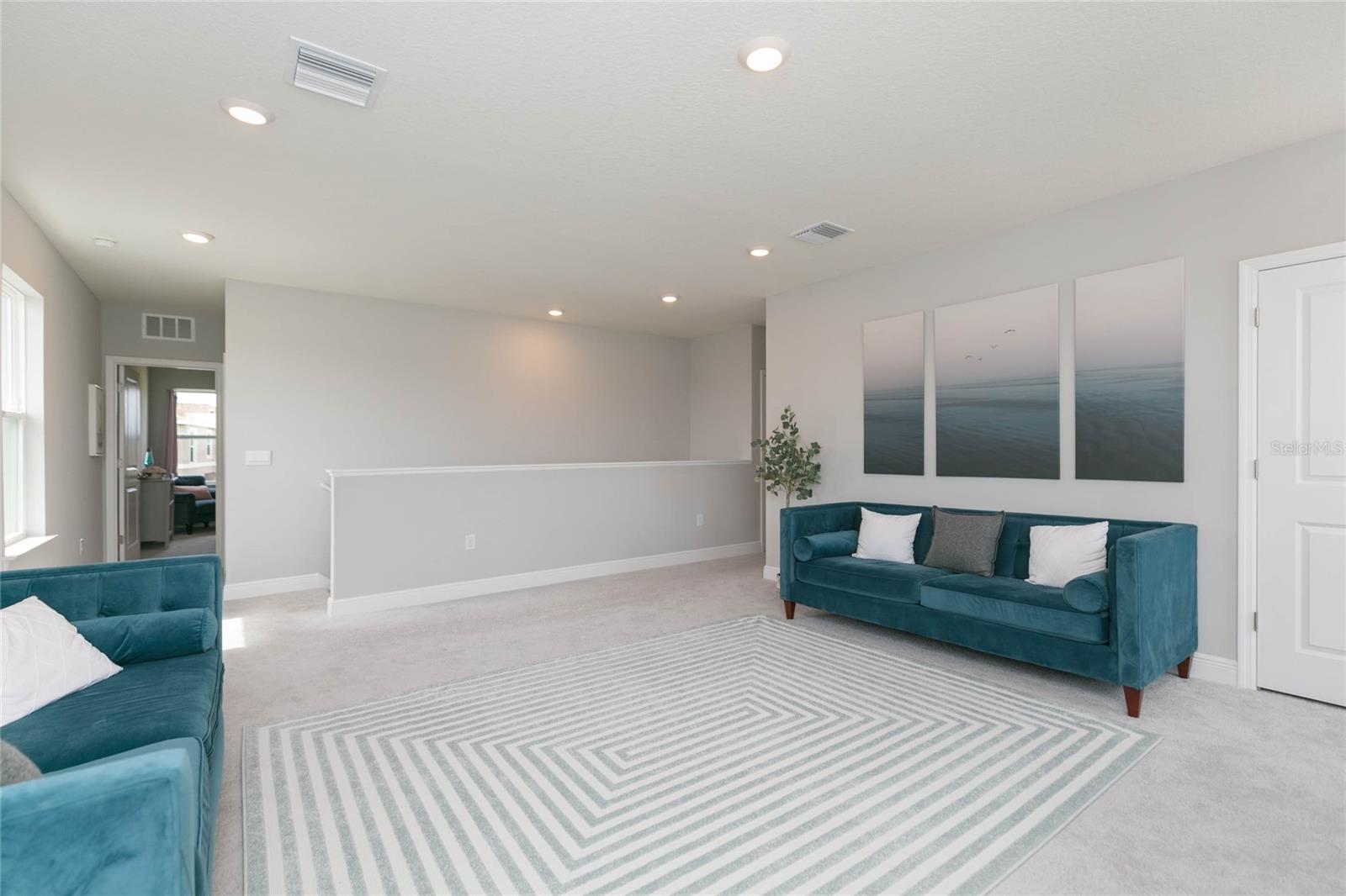 MANGROVE MANOR PH 1 - Residential