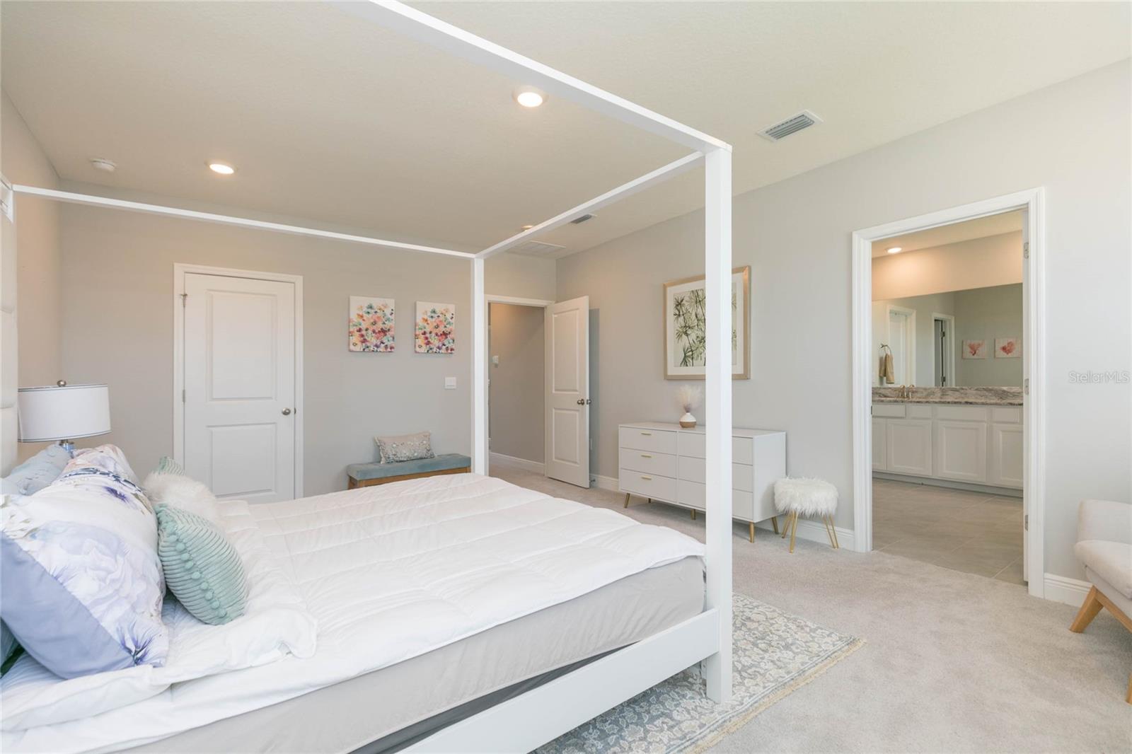 MANGROVE MANOR PH 1 - Residential