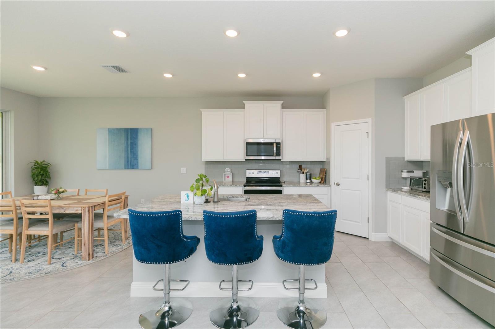 MANGROVE MANOR PH 1 - Residential