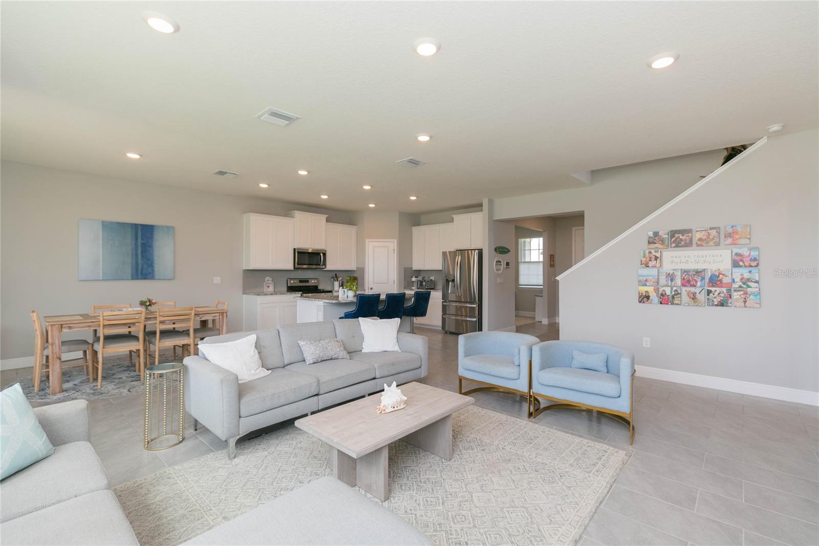 MANGROVE MANOR PH 1 - Residential