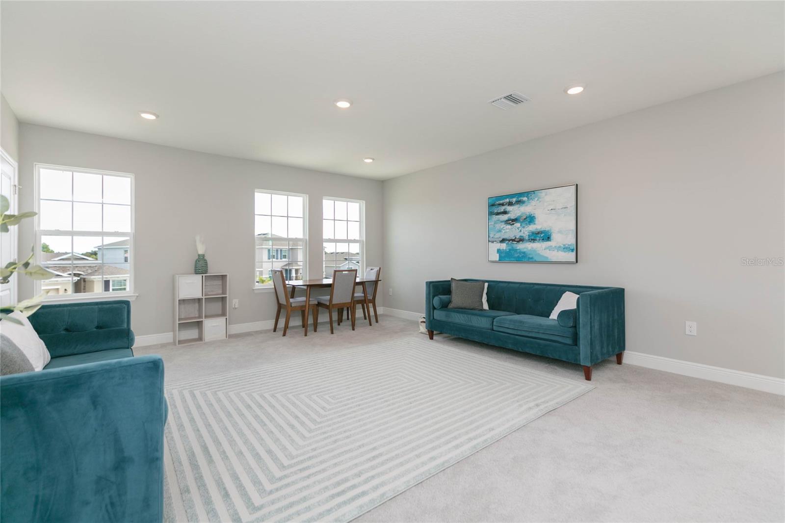 MANGROVE MANOR PH 1 - Residential