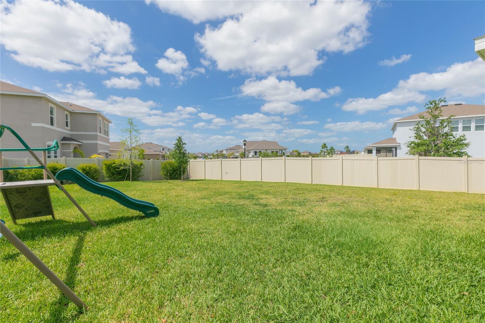 MANGROVE MANOR PH 1 - Residential