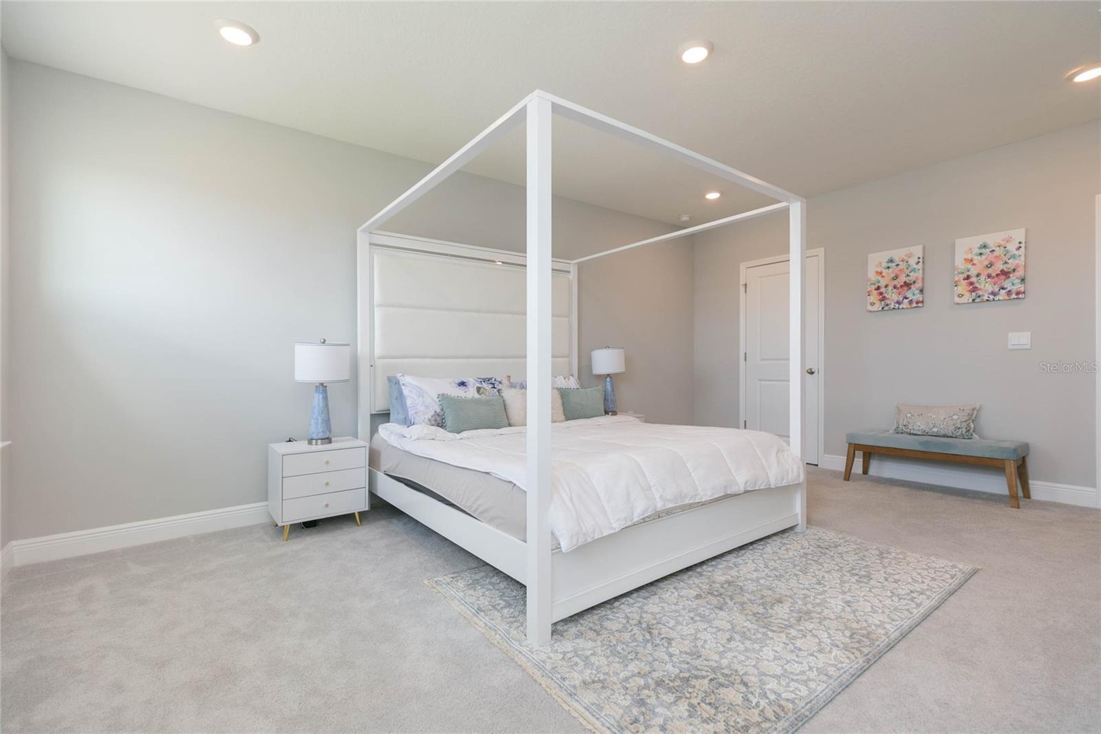 MANGROVE MANOR PH 1 - Residential