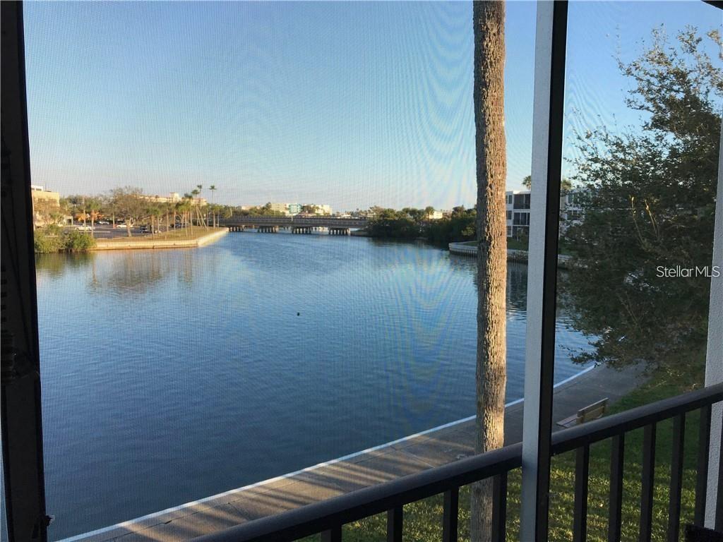 7425 BAY ISLAND DRIVE S 208