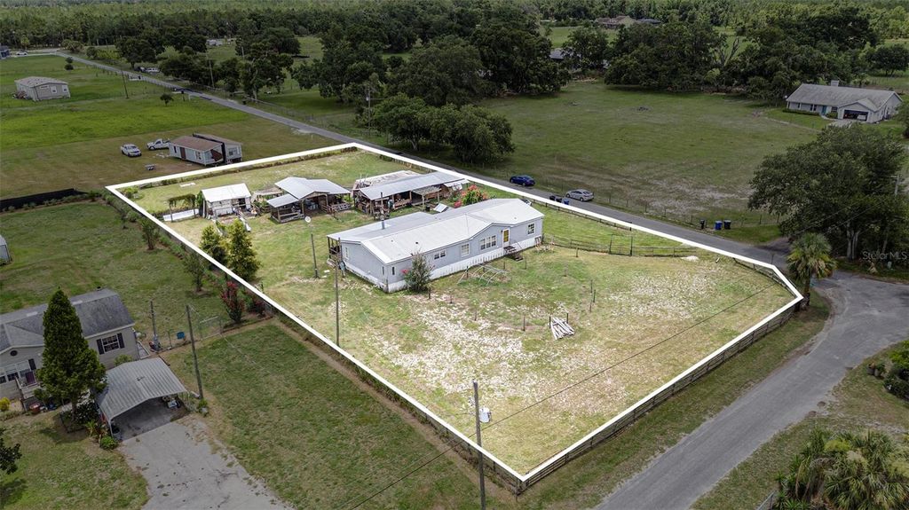 Photo of 3308 Eric James Court, Lithia, FL 33547 (MLS # TB8500870)