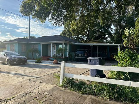 A home in TAMPA