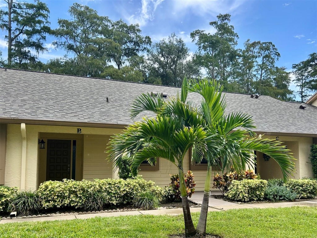Photo of 2529 Oakleaf Lane #30C, Clearwater, FL 33763 (MLS # TB8543365)