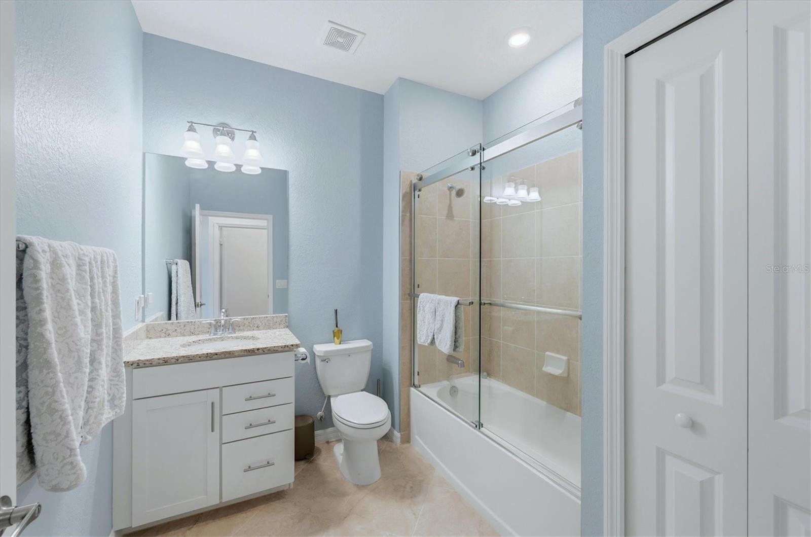 CH3 012 0031 3121 - Residential