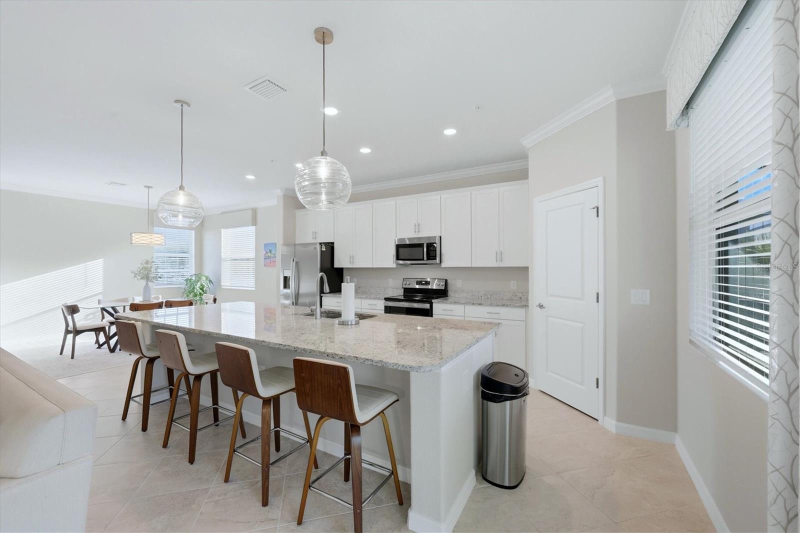 CH3 012 0031 3121 - Residential