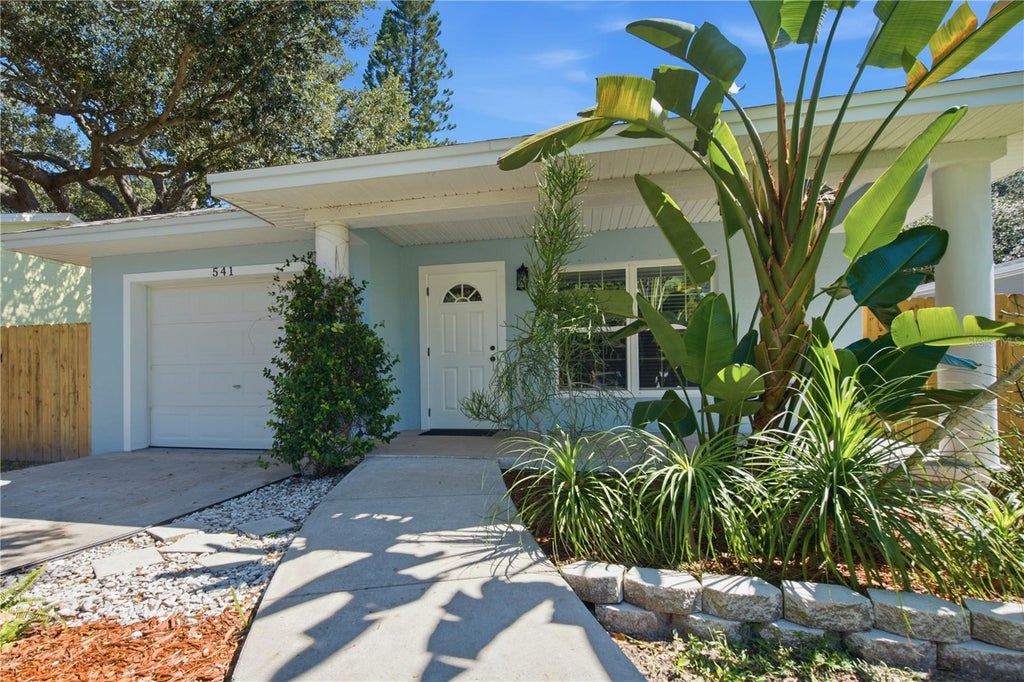 Photo of 541 Plumosa Avenue, Clearwater, FL 33756 (MLS # TB8557543)