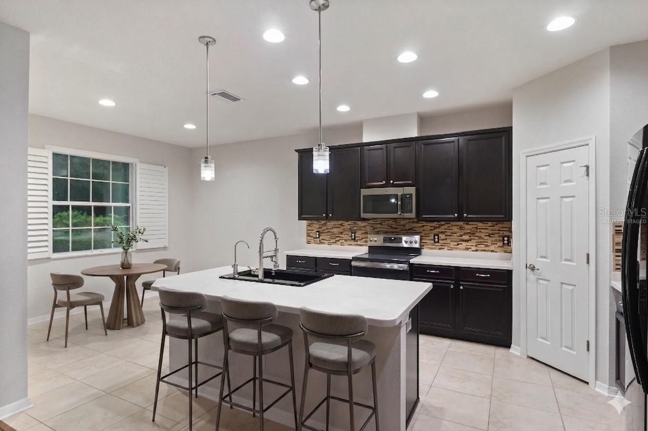 ROCKY CREEK ESTATES PH 2 - Residential