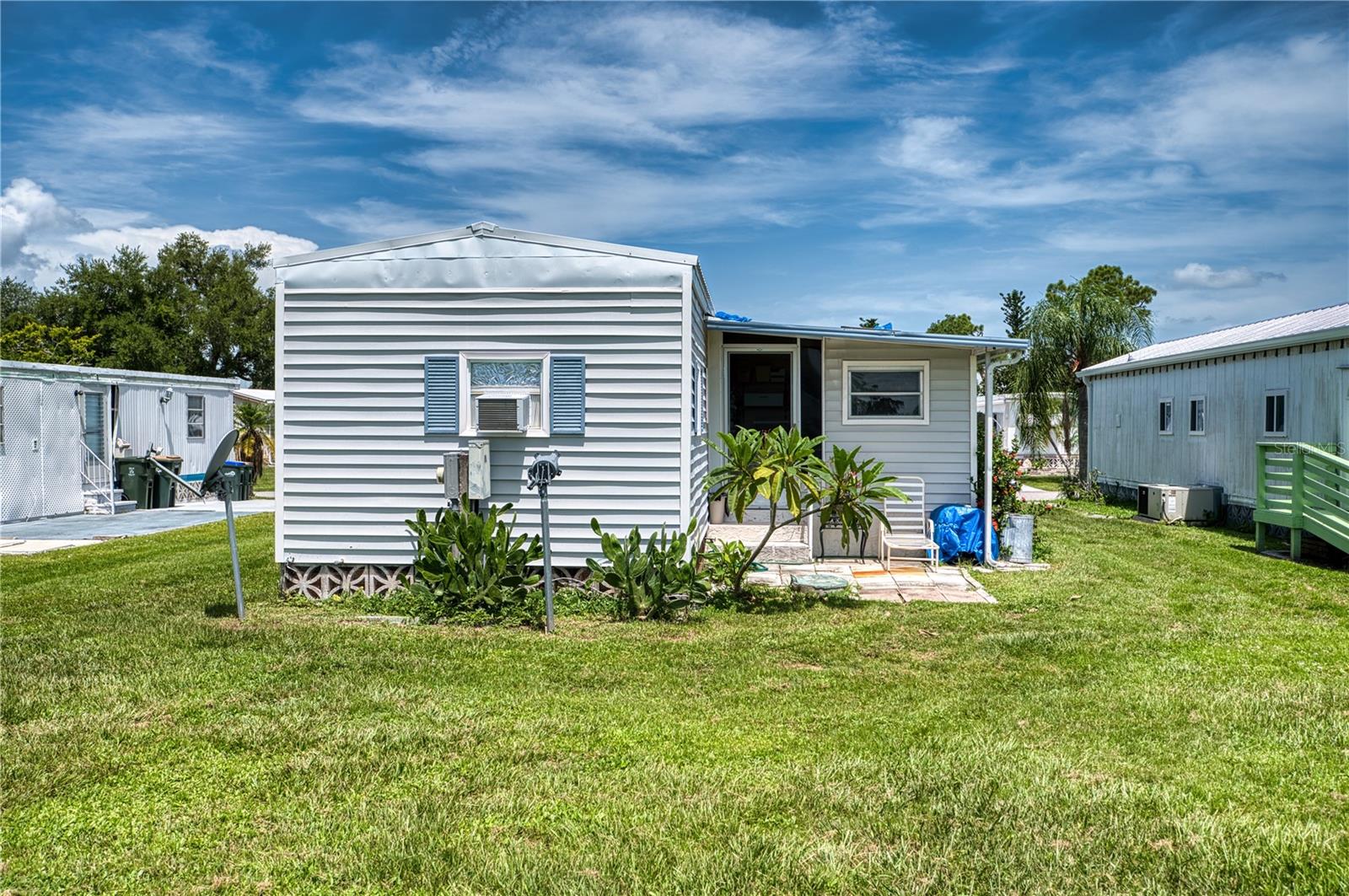 HOLIDAY PARK - Residential