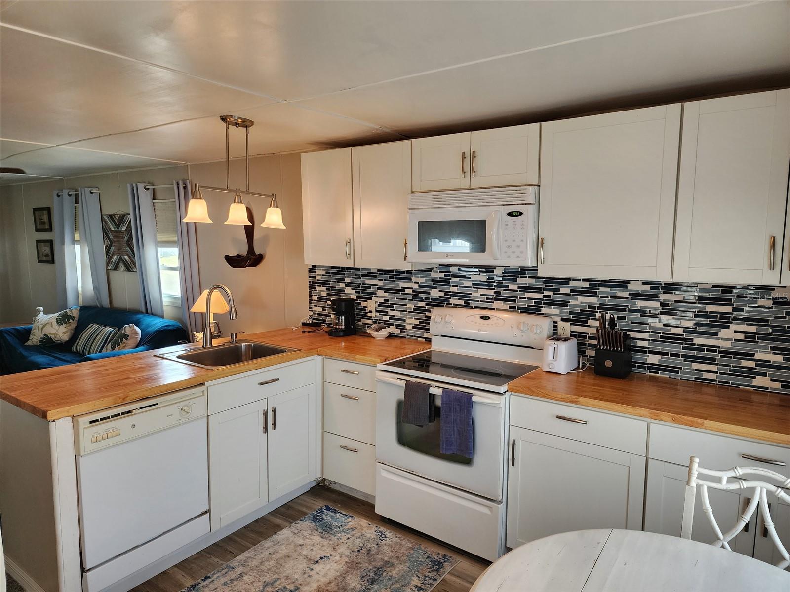 HOLIDAY PARK - Residential