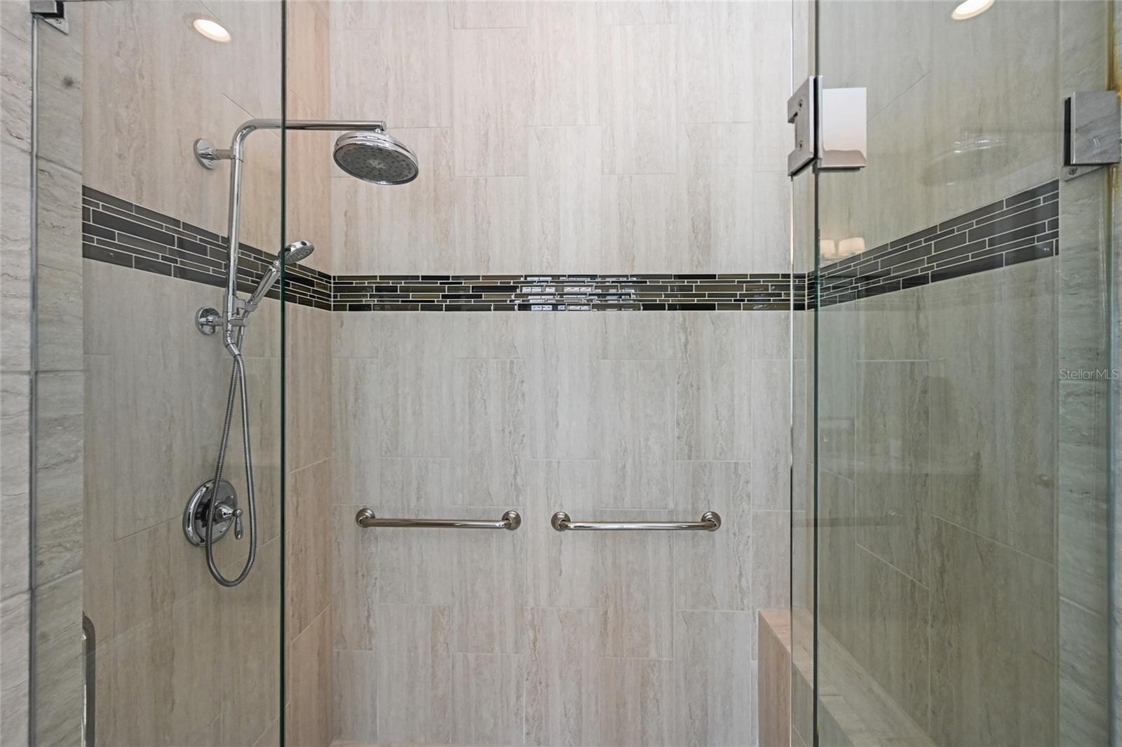 COUNTRY CLUB EAST AT LAKEWD RANCH - Residential