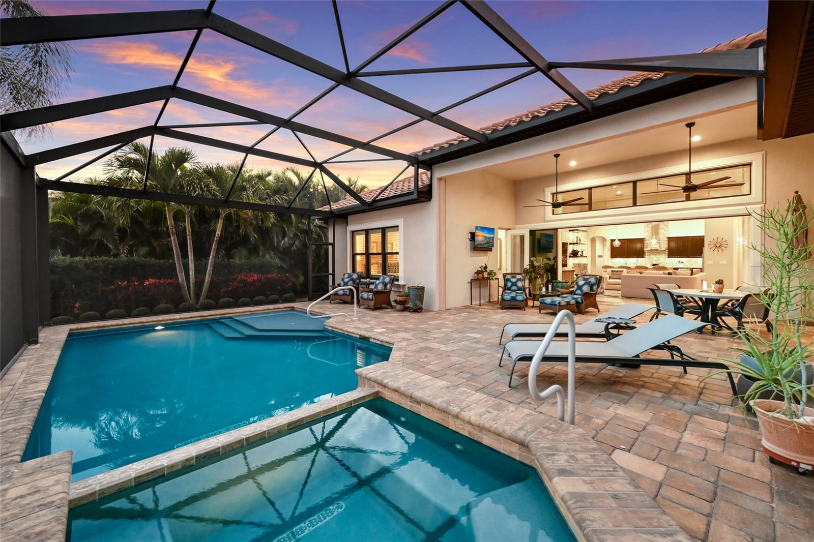 COUNTRY CLUB EAST AT LAKEWD RANCH - Residential