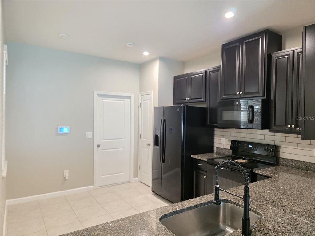 Photo of 2945 Rambler Ivy Loop, Brandon, FL 33510 (MLS # TB8499029)