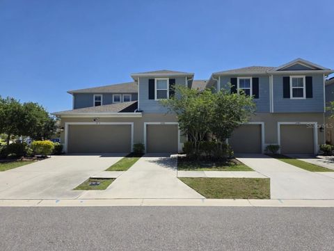 Photo of 2945 Rambler Ivy Loop, Brandon, FL 33510 (MLS # TB8499029)