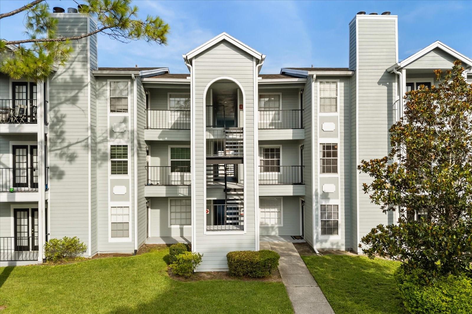 2550 N ALAFAYA TRAIL 7204