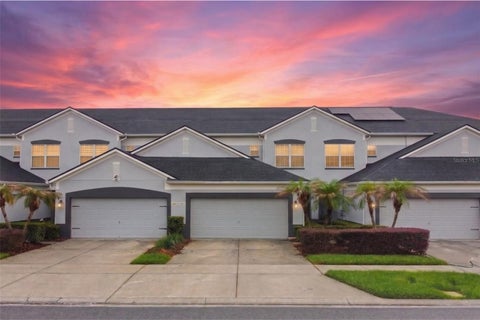 Photo of 1641 Shallcross Avenue, Orlando, FL 32828 (MLS # O6417227)