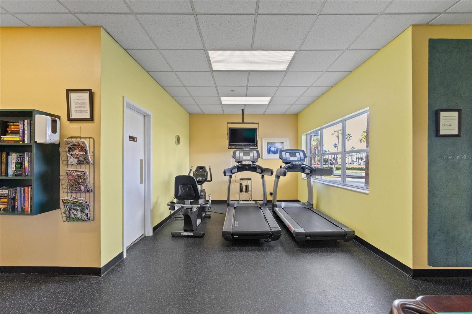 ISLE OF SAND KEY 1 CONDO - Residential