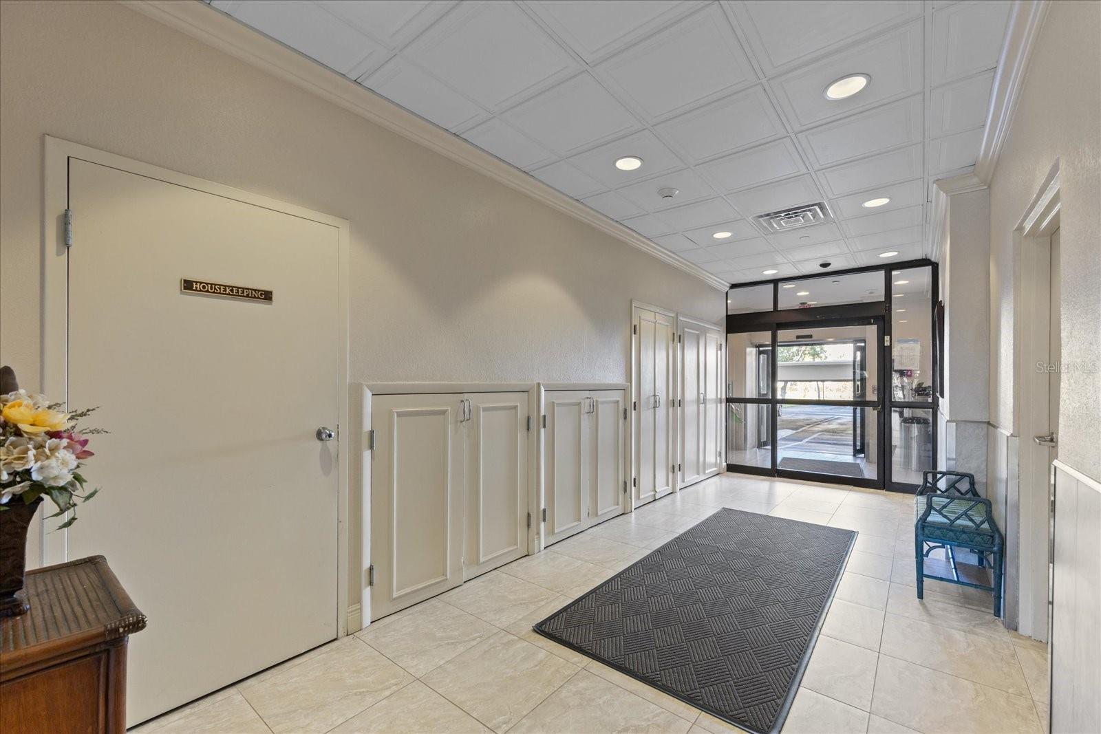 ISLE OF SAND KEY 1 CONDO - Residential