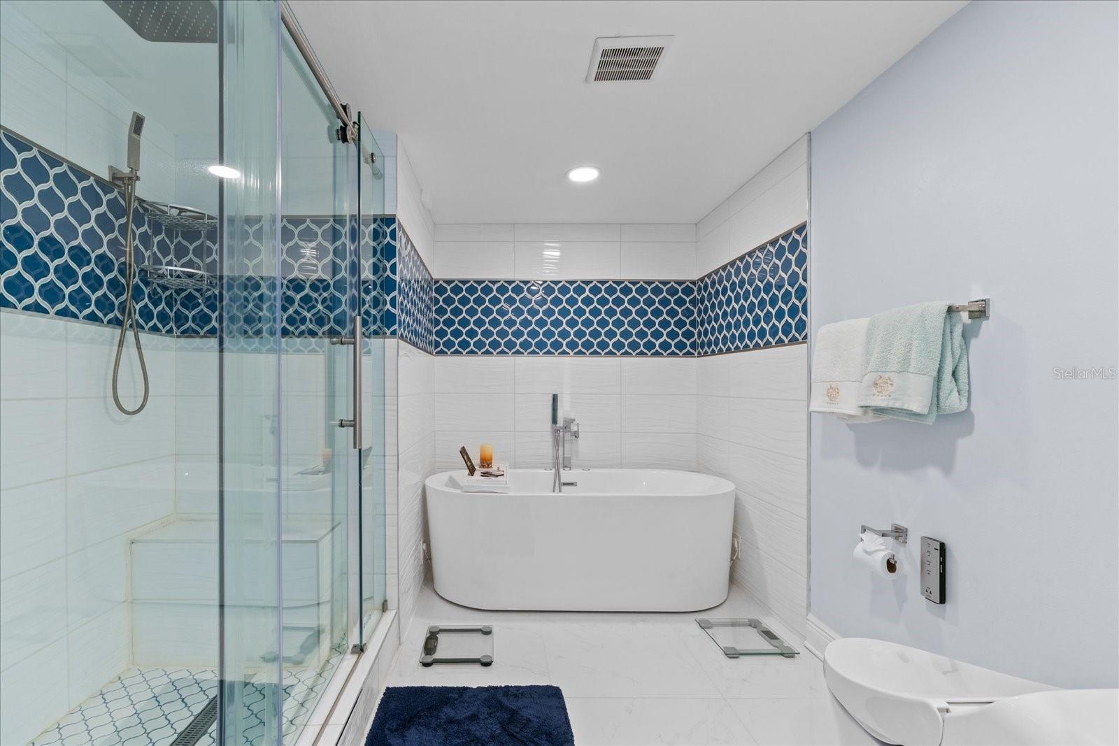 ISLE OF SAND KEY 1 CONDO - Residential