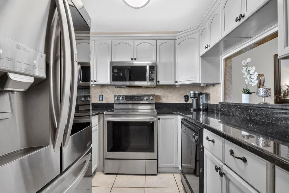 WINDWARD SQUARE SEC 1 - Residential