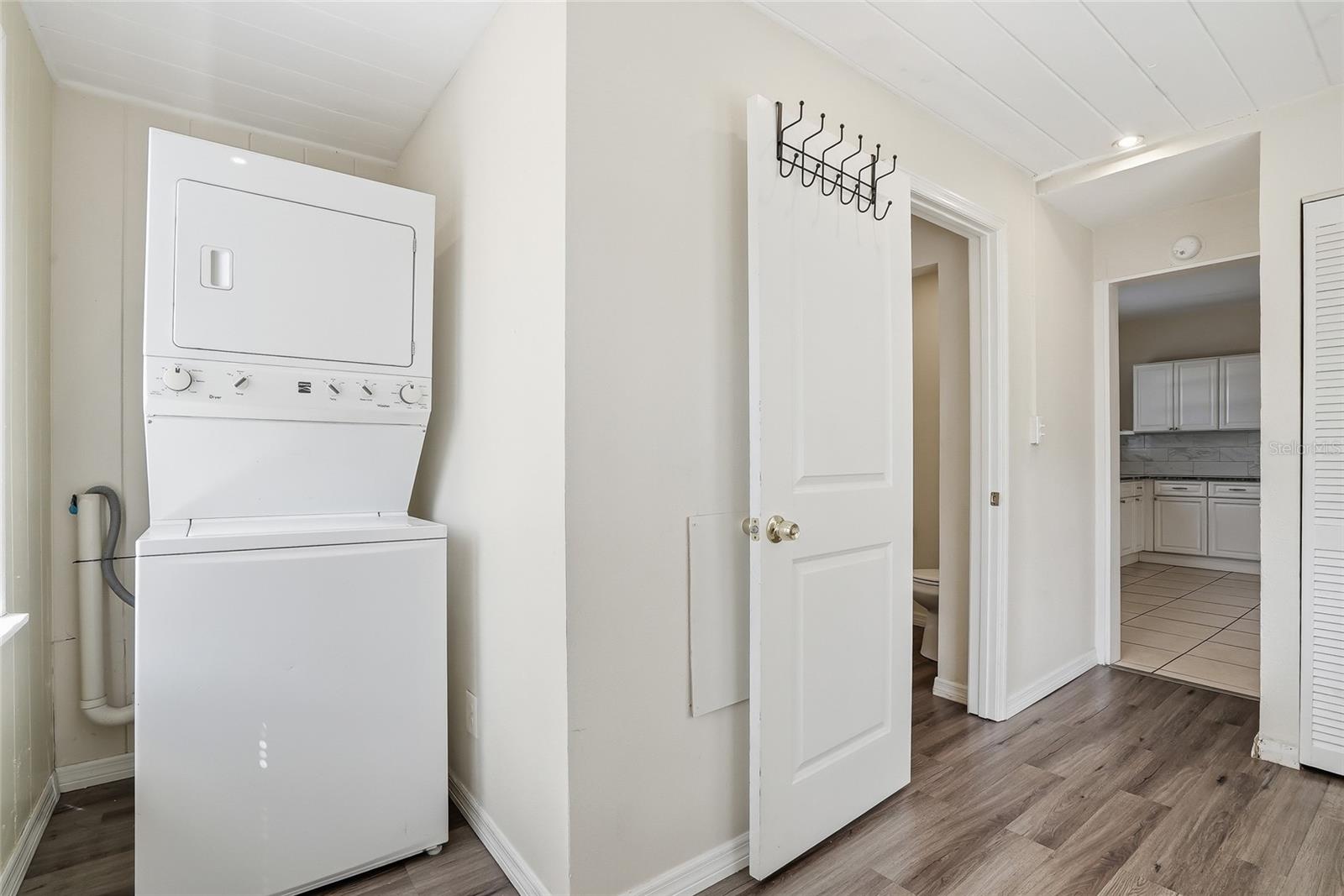 HALLS CENTRAL AVE 3 - Residential