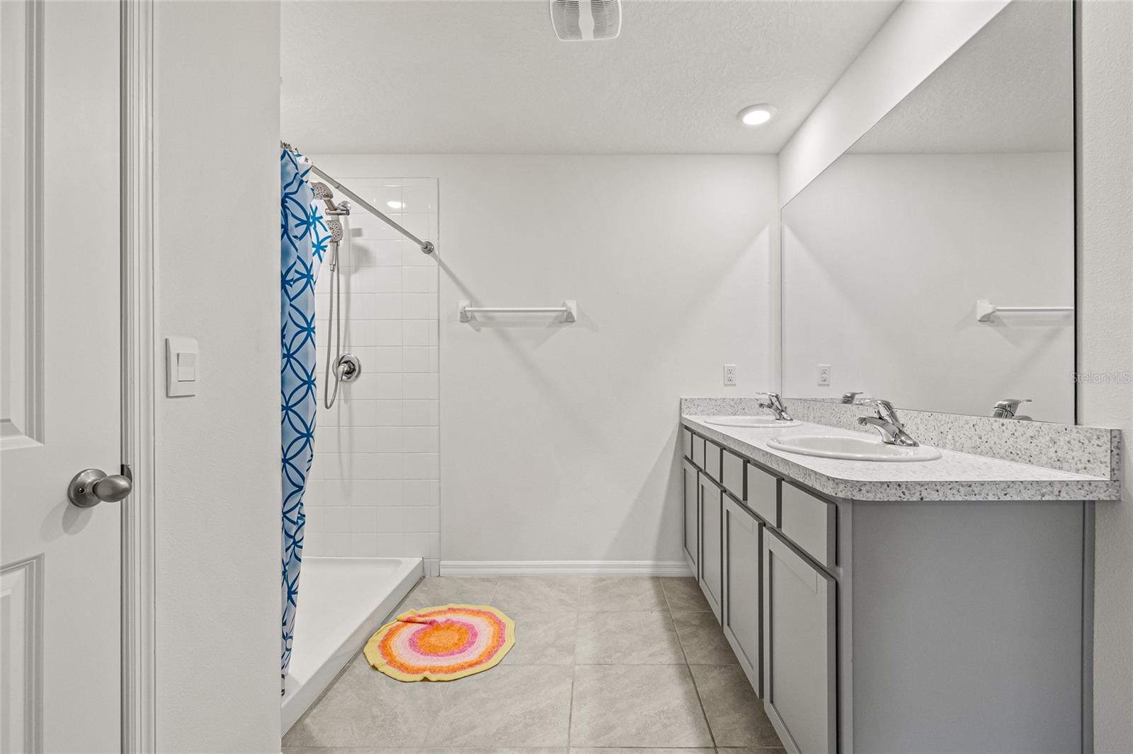 CREEK PRESERVE - Residential