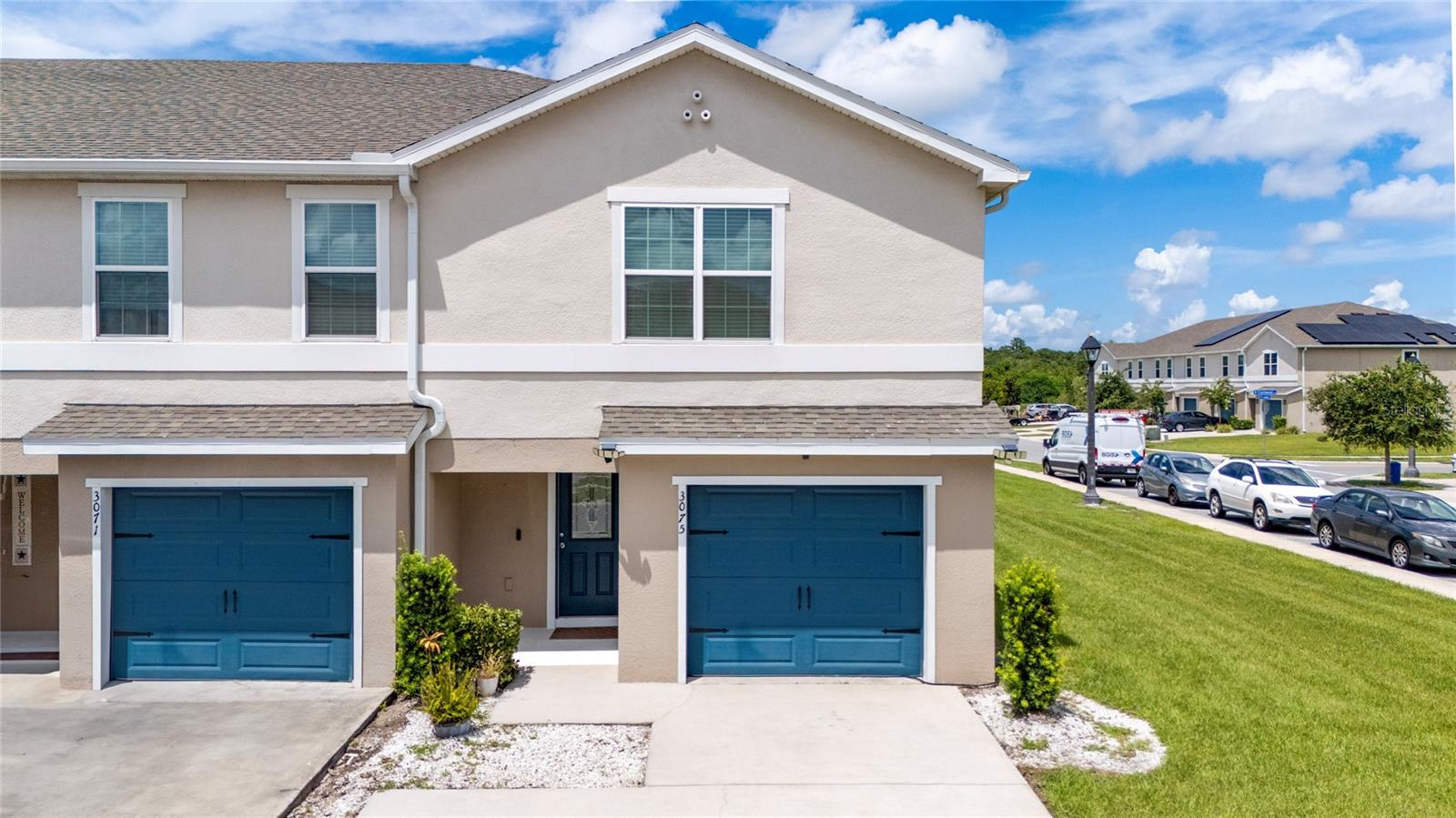 3075 FIELDWOOD CIRCLE