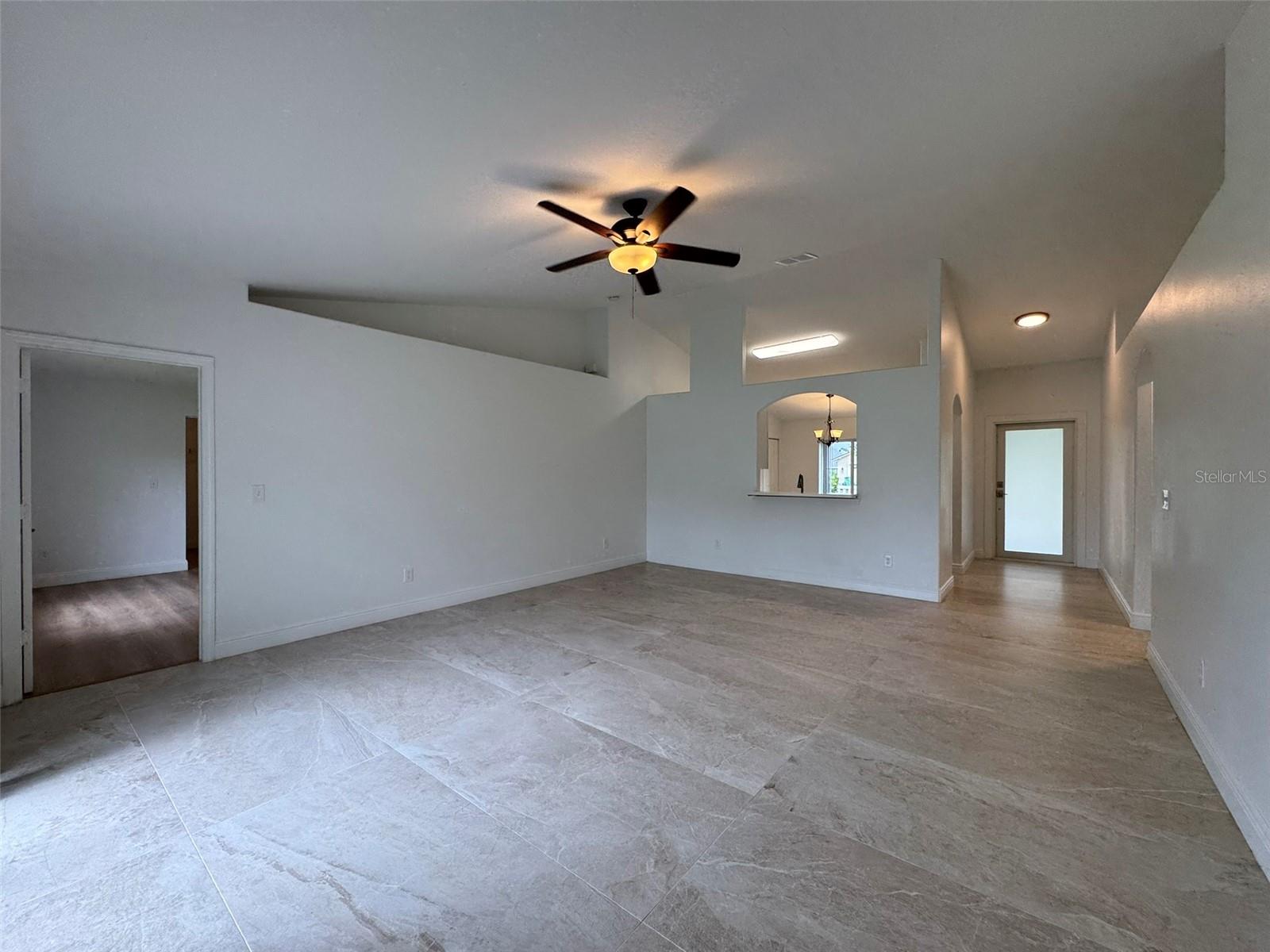 VICTORIA PARK UNIT 03 - Residential