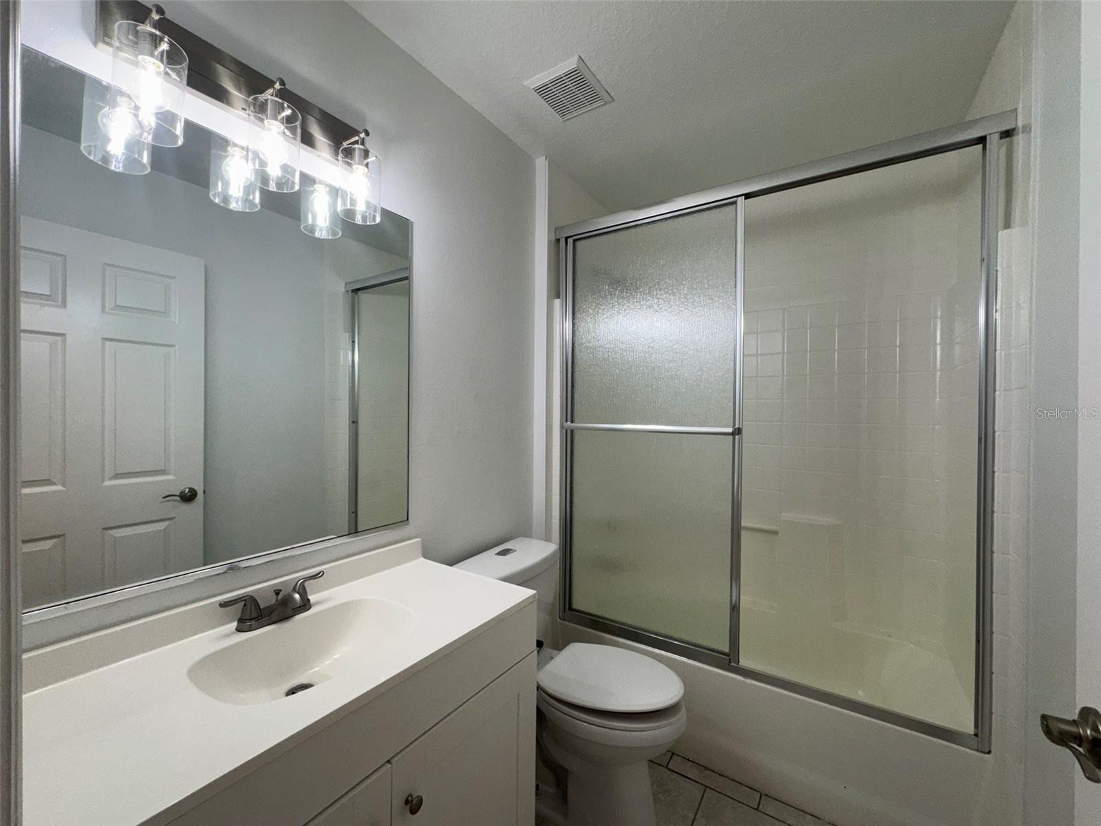 VICTORIA PARK UNIT 03 - Residential