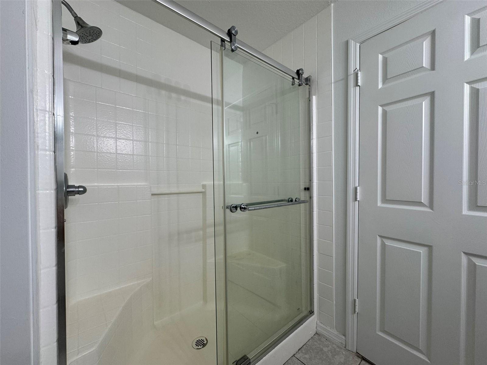 VICTORIA PARK UNIT 03 - Residential