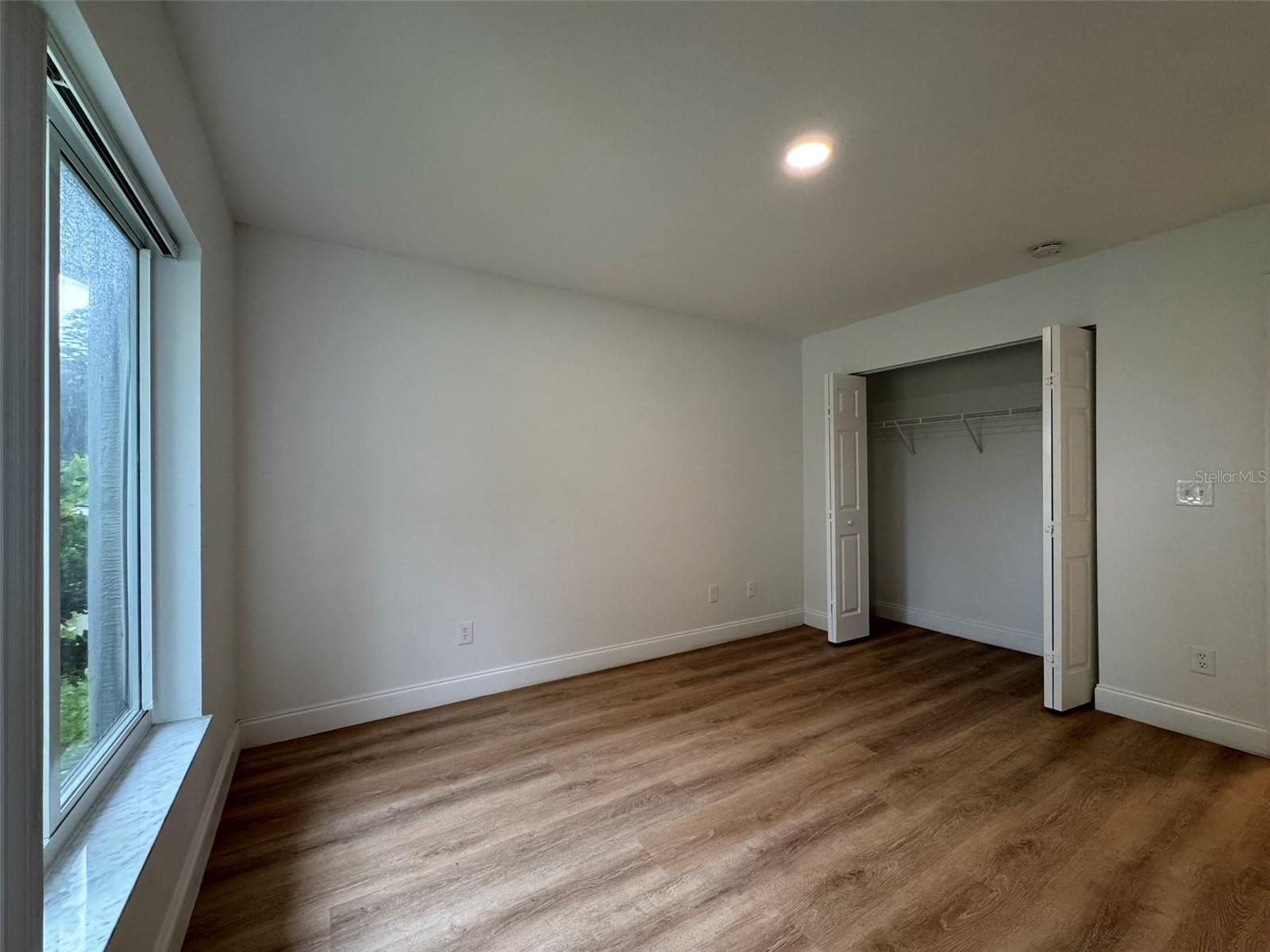 VICTORIA PARK UNIT 03 - Residential
