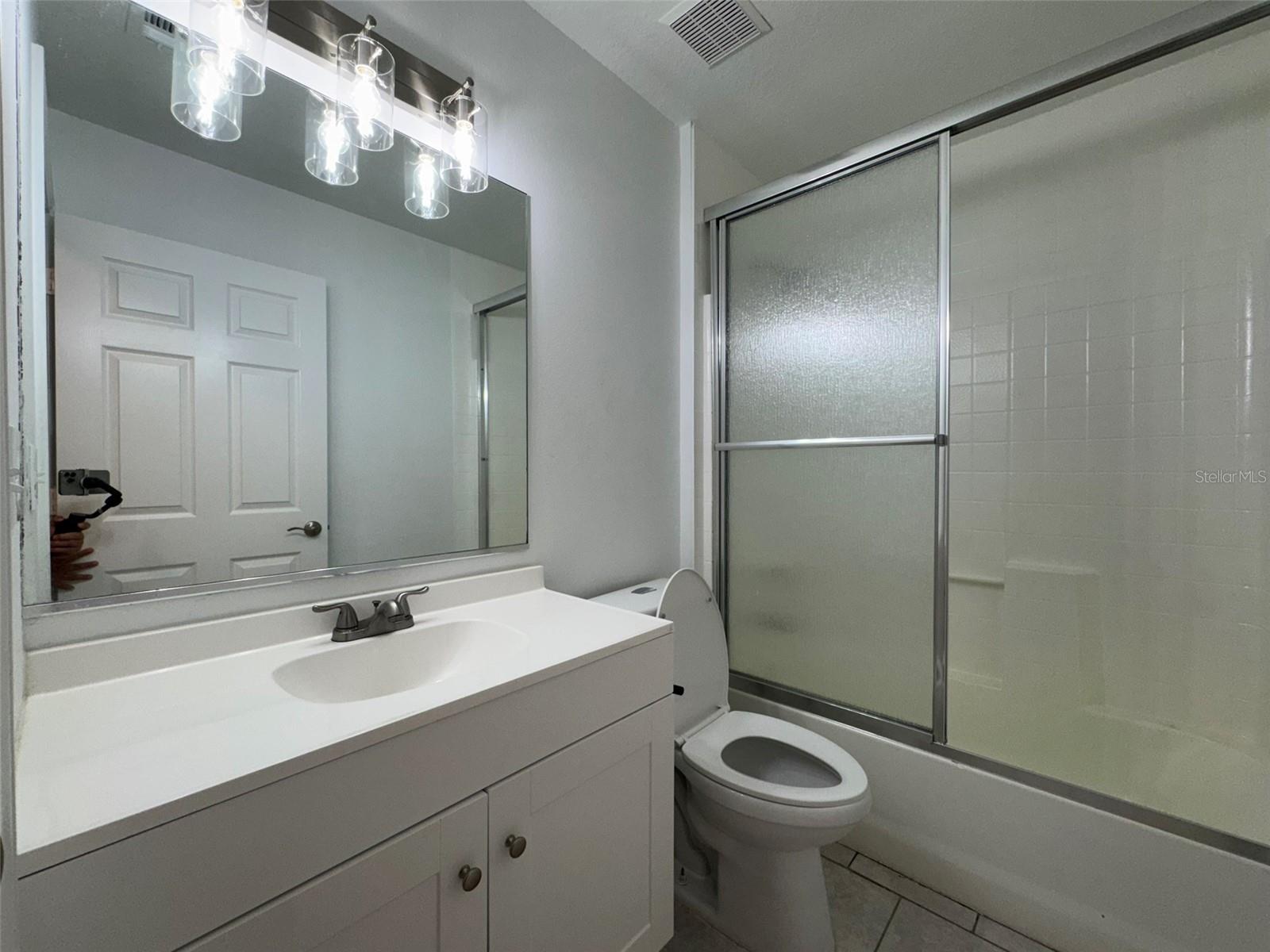 VICTORIA PARK UNIT 03 - Residential
