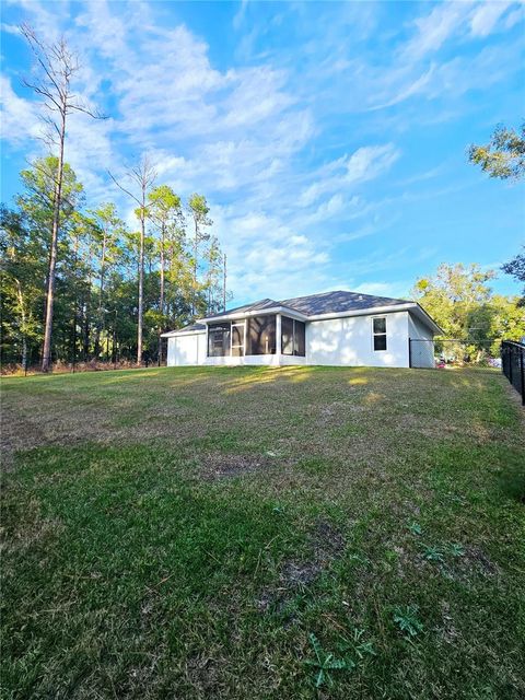 A home in CITRUS SPRINGS