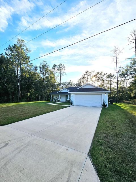 A home in CITRUS SPRINGS