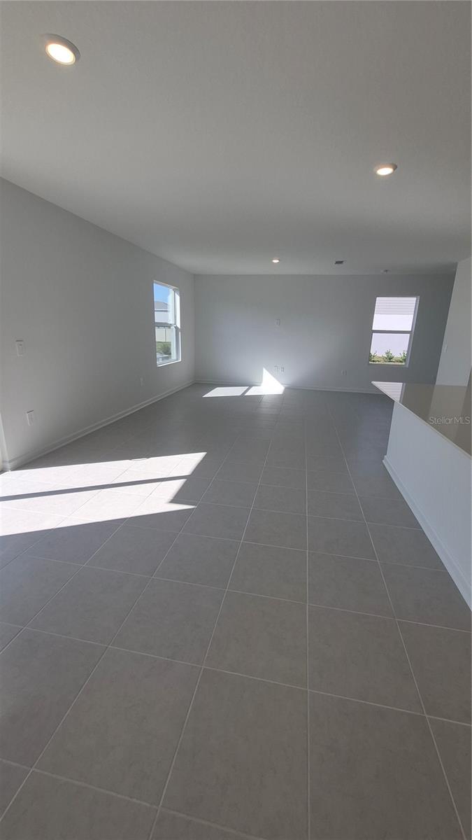 HUNT CLUB/LK WALES PH 1 - Residential Lease