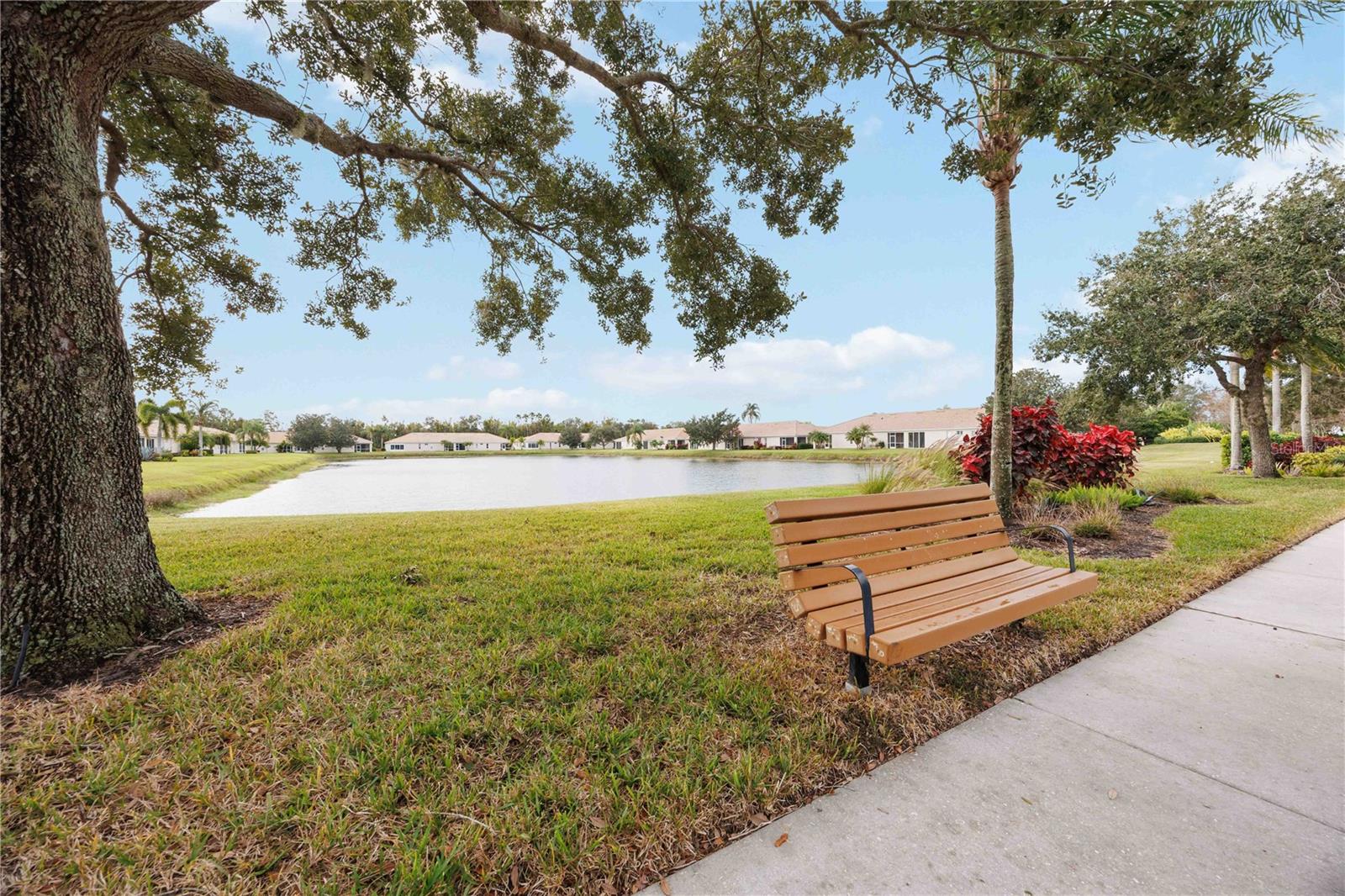 LAKERIDGE FALLS PH 1B - Residential