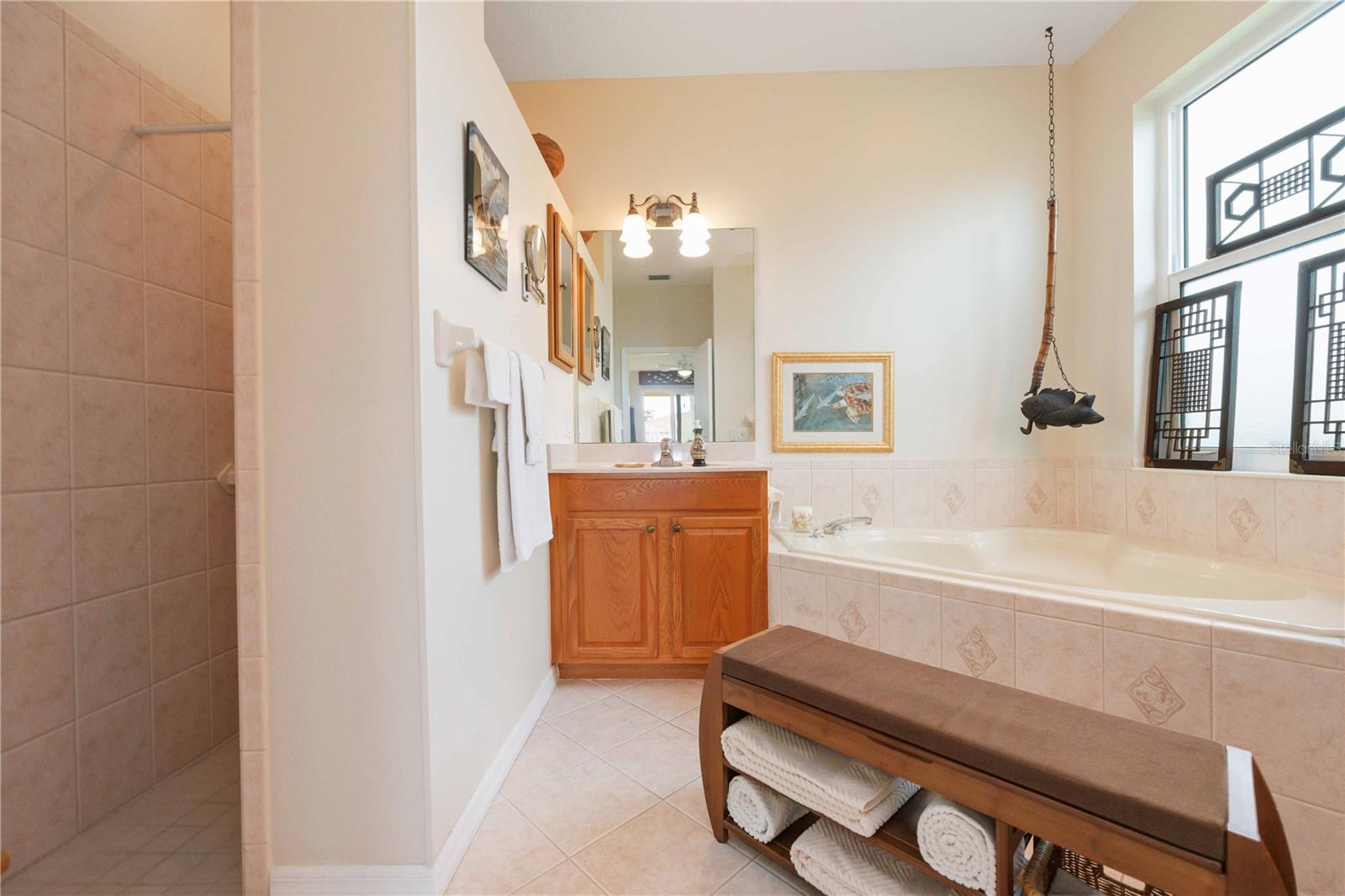 LAKERIDGE FALLS PH 1B - Residential