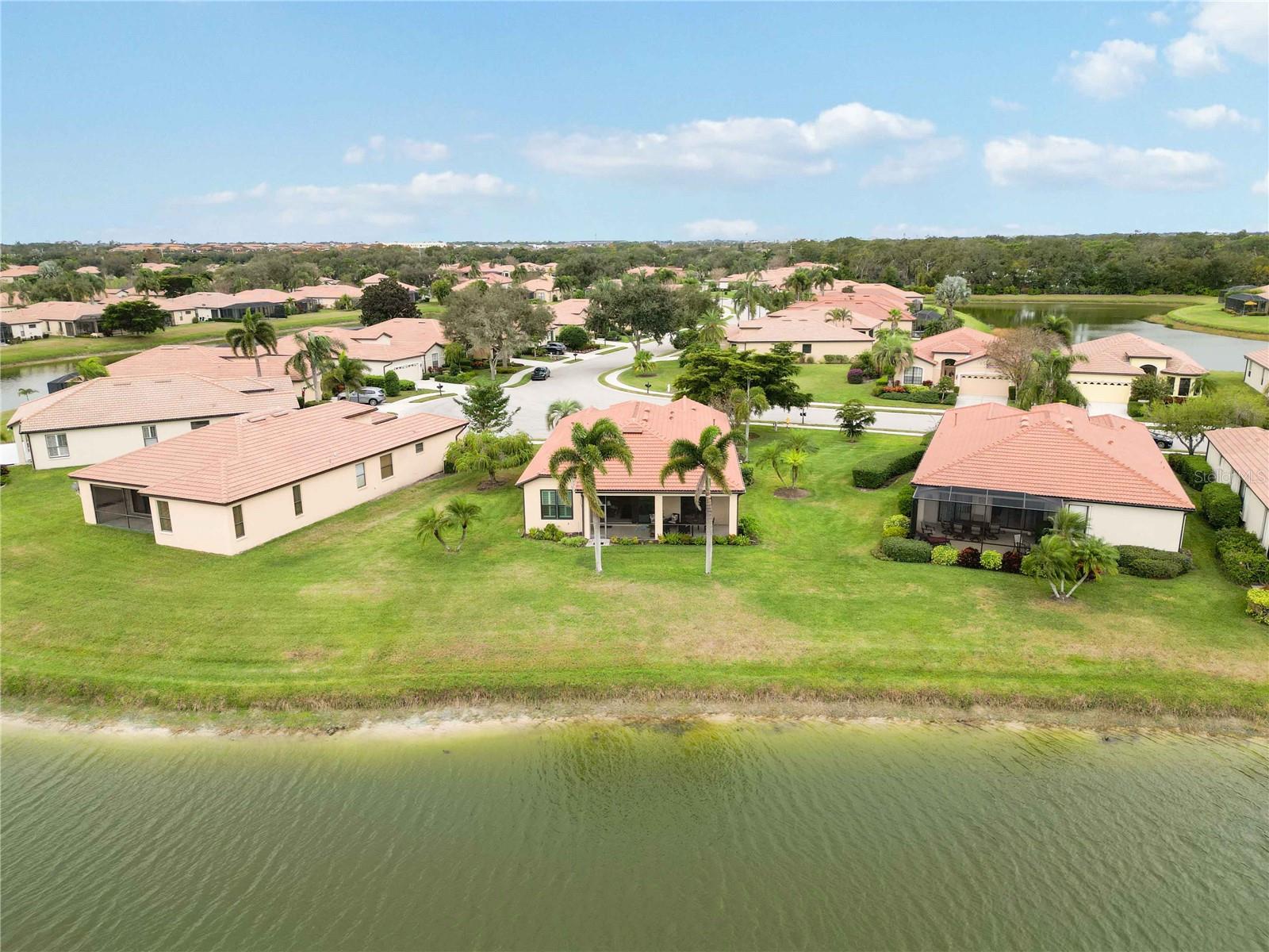 LAKERIDGE FALLS PH 1B - Residential