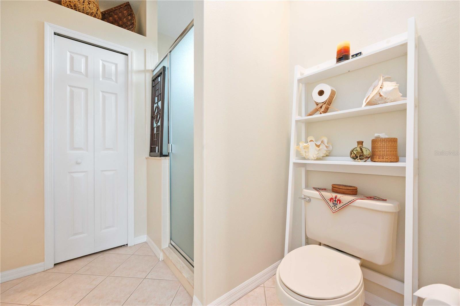 LAKERIDGE FALLS PH 1B - Residential