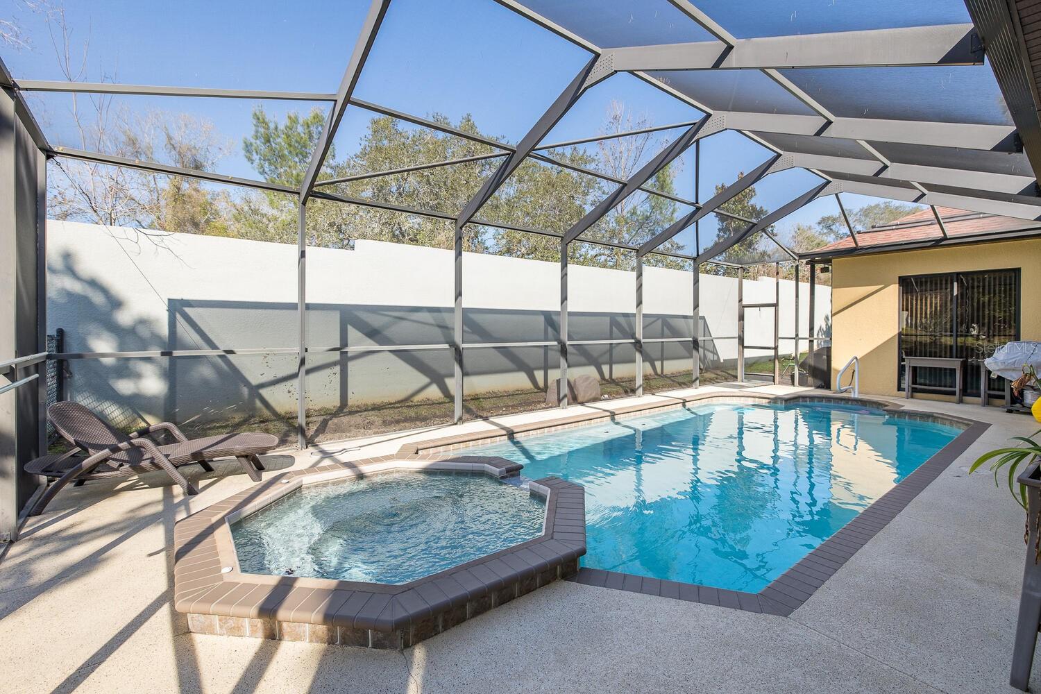 GOLFERS CLUB ESTATE - Residential