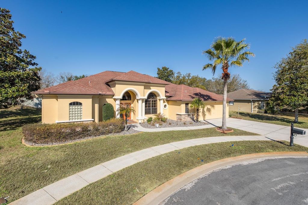 Photo of 427 Archway Drive, Spring Hill, FL 34608 (MLS # W7883900)